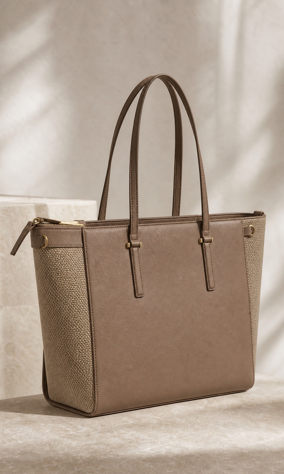 Structured taupe KOLLETTE tote bag.